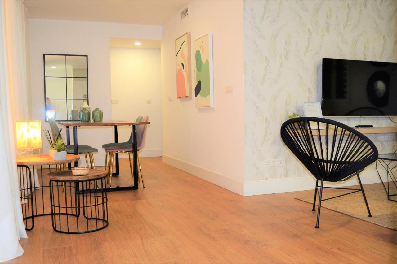 Апартаменты Acogedor Apartamento Junto Al Museo Picasso Малага Экстерьер фото